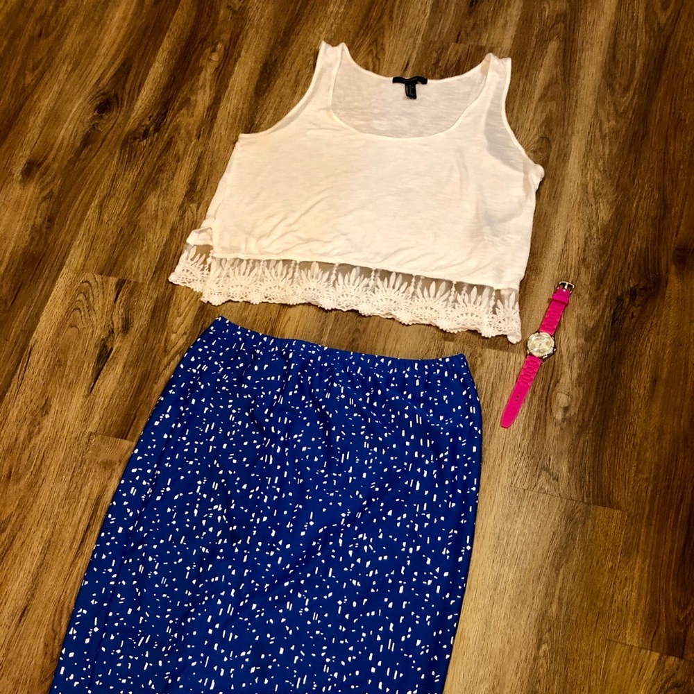White crop top